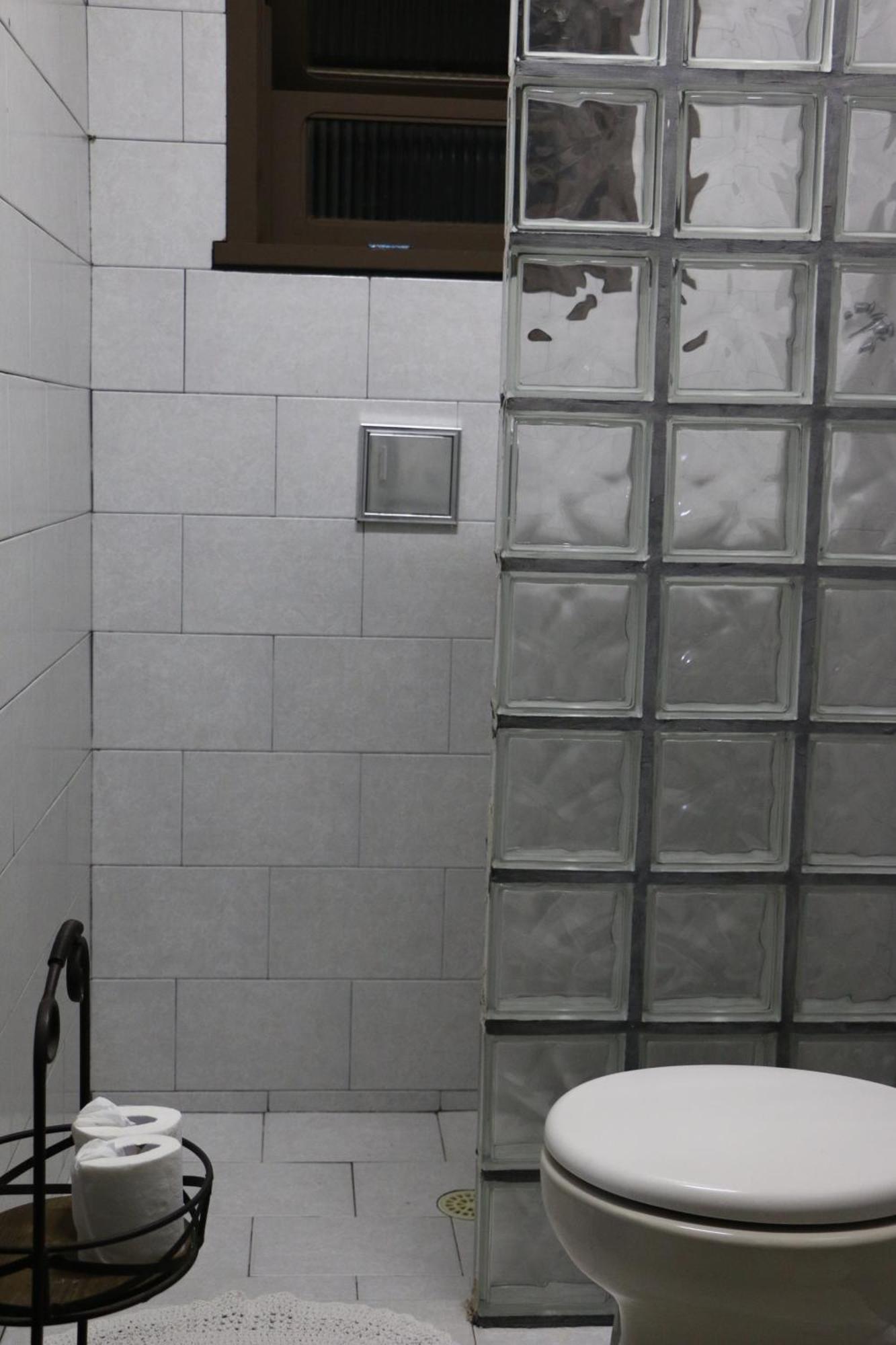 Homestay Casa Com Simples A 4 Km Do Aeroporto De Sao Jose dos Pinhais